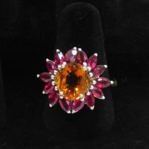 Antique 18kt Gold Ring with Garnet and Topaz Stones