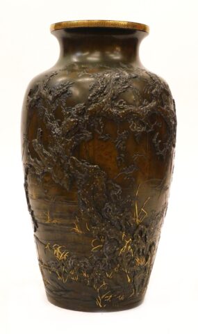 Meiji Bronze or Doki Inlaid Palace Urn